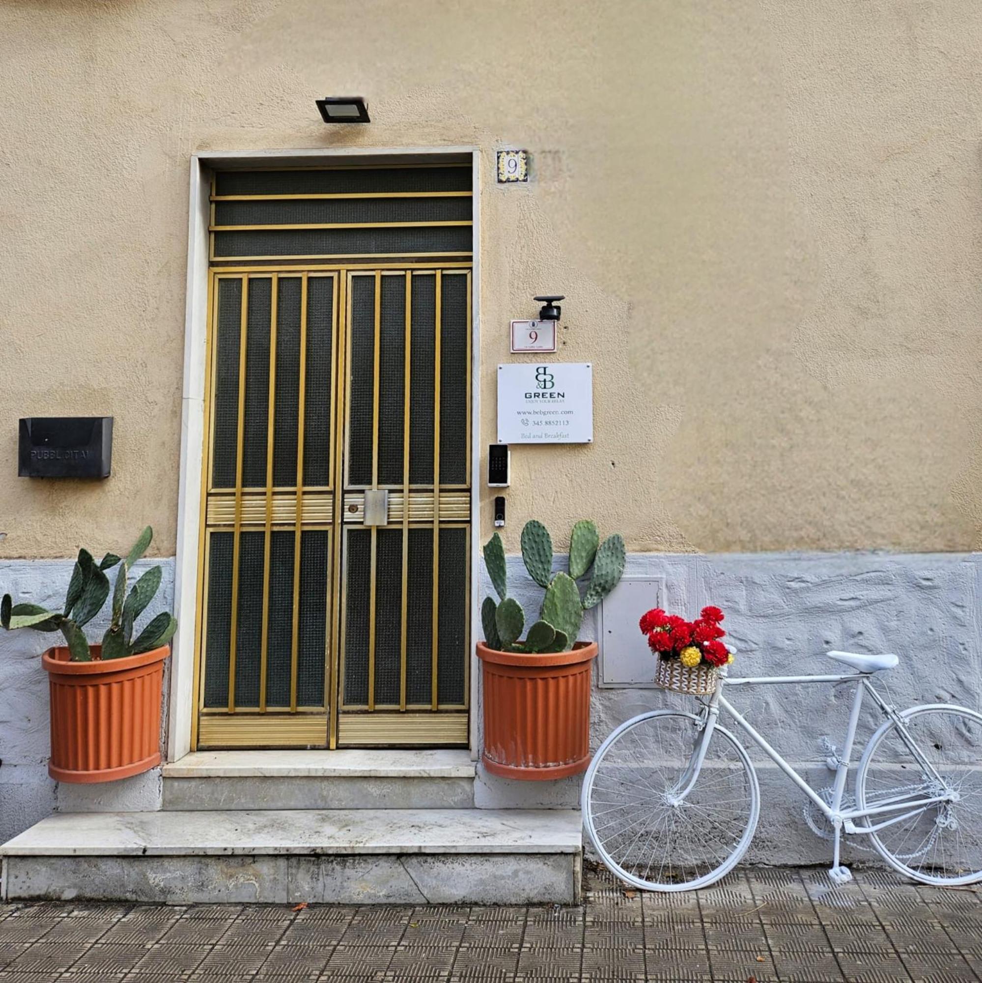 B&B Green Stazione Centrale E Centro Reggio di Calabria Luaran gambar